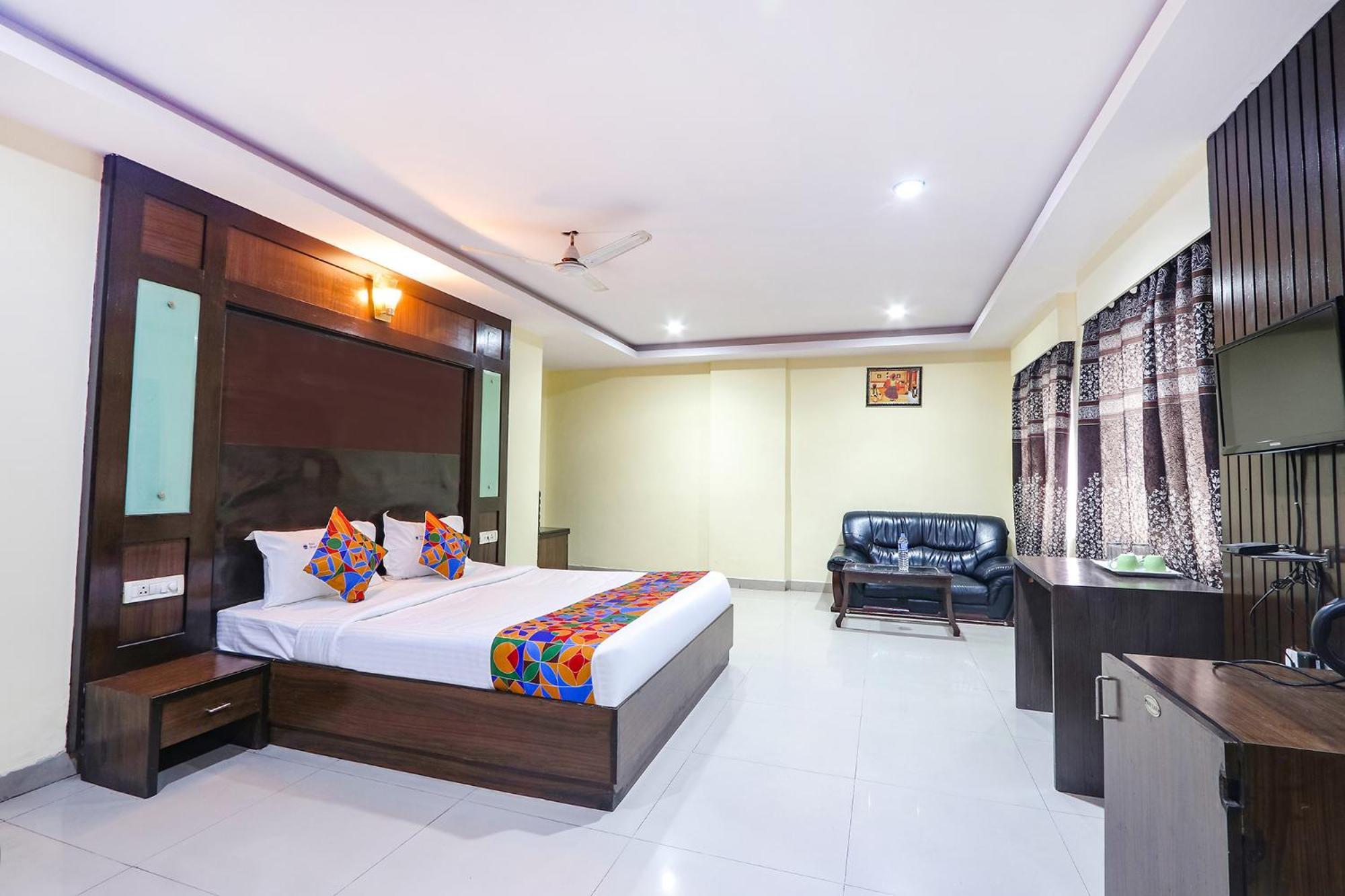 Fabhotel Royal Residency II - Nr Lakdikapul Metro Station Hajdarabad Zewnętrze zdjęcie